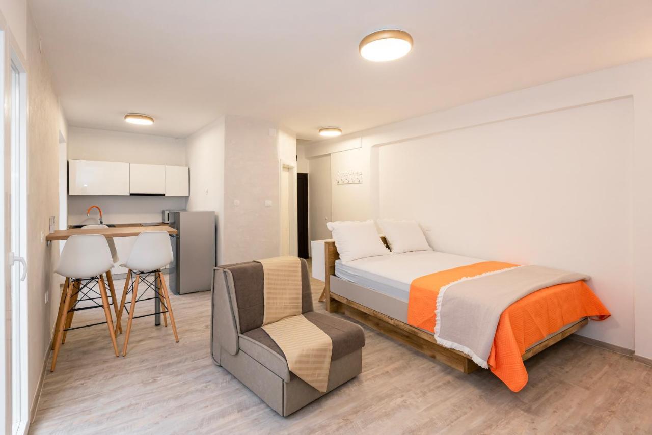 Studio Apartman Max Center Of The Old Town Free Parking Beautiful View Šibenik Eksteriør billede