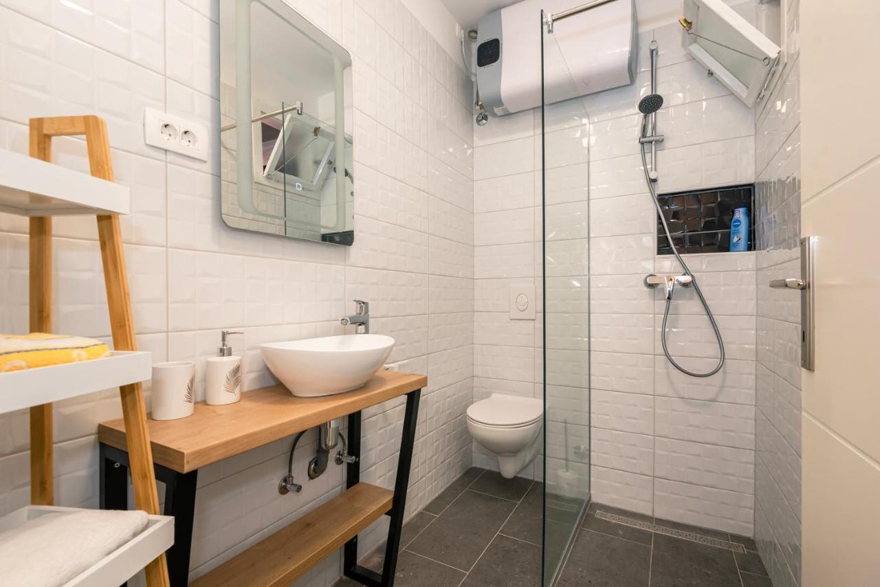 Studio Apartman Max Center Of The Old Town Free Parking Beautiful View Šibenik Eksteriør billede